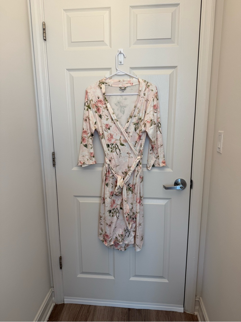 Floral Wrap Robe - Light Pink